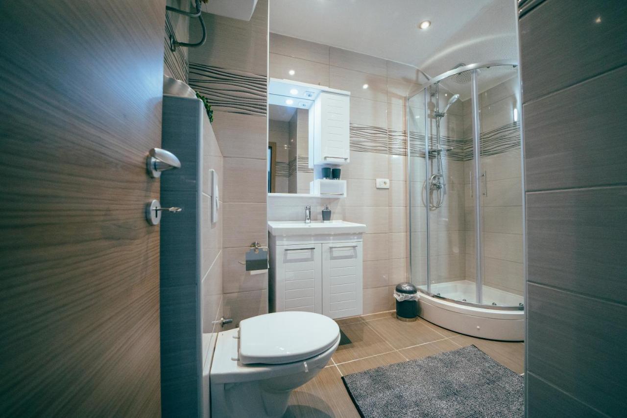 Apartmani Josip Podstrana Exterior foto