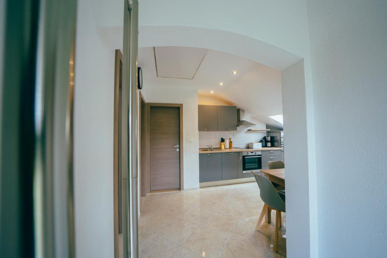 Apartmani Josip Podstrana Exterior foto